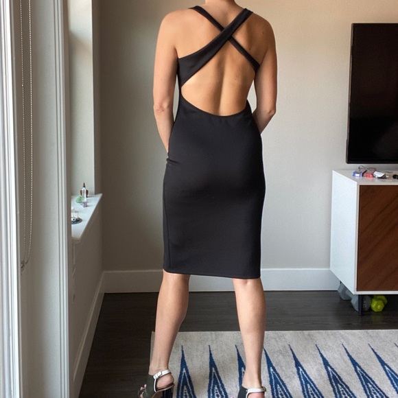 ASOS Criss Cross Back Bodycon Dress - Picture 4 of 7